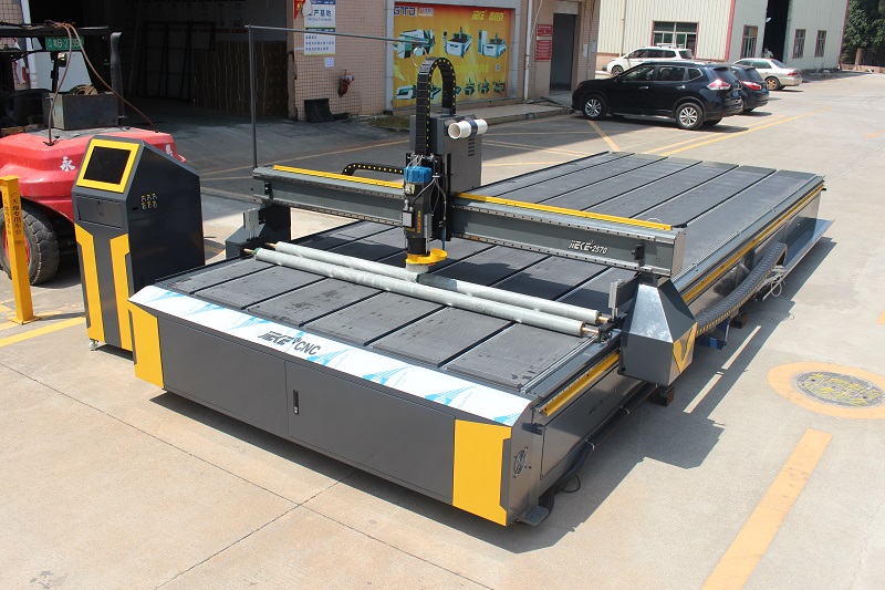 亚星|会员数控教您正确保养铝板雕刻机