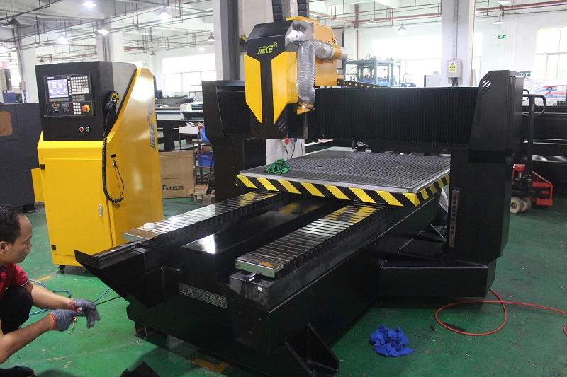 杰克铝板雕刻机 销售结束亚星|会员的服务才刚开始